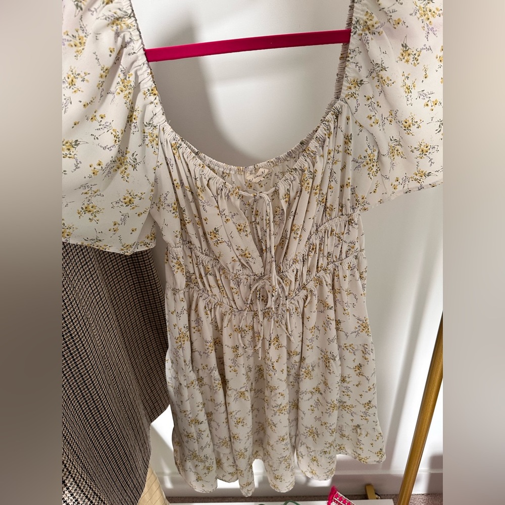White floral summer mini dress, flowy sleeves, tie front